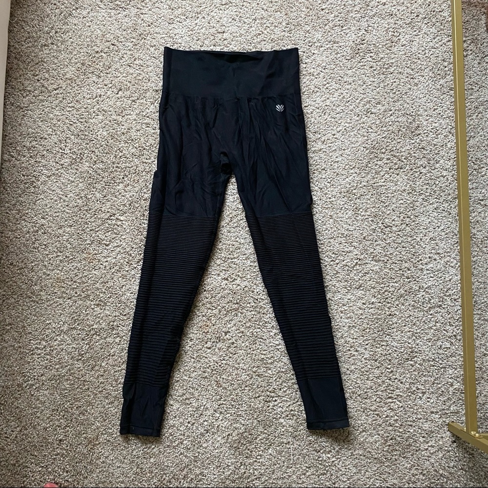 Forever 21 Active Leggings